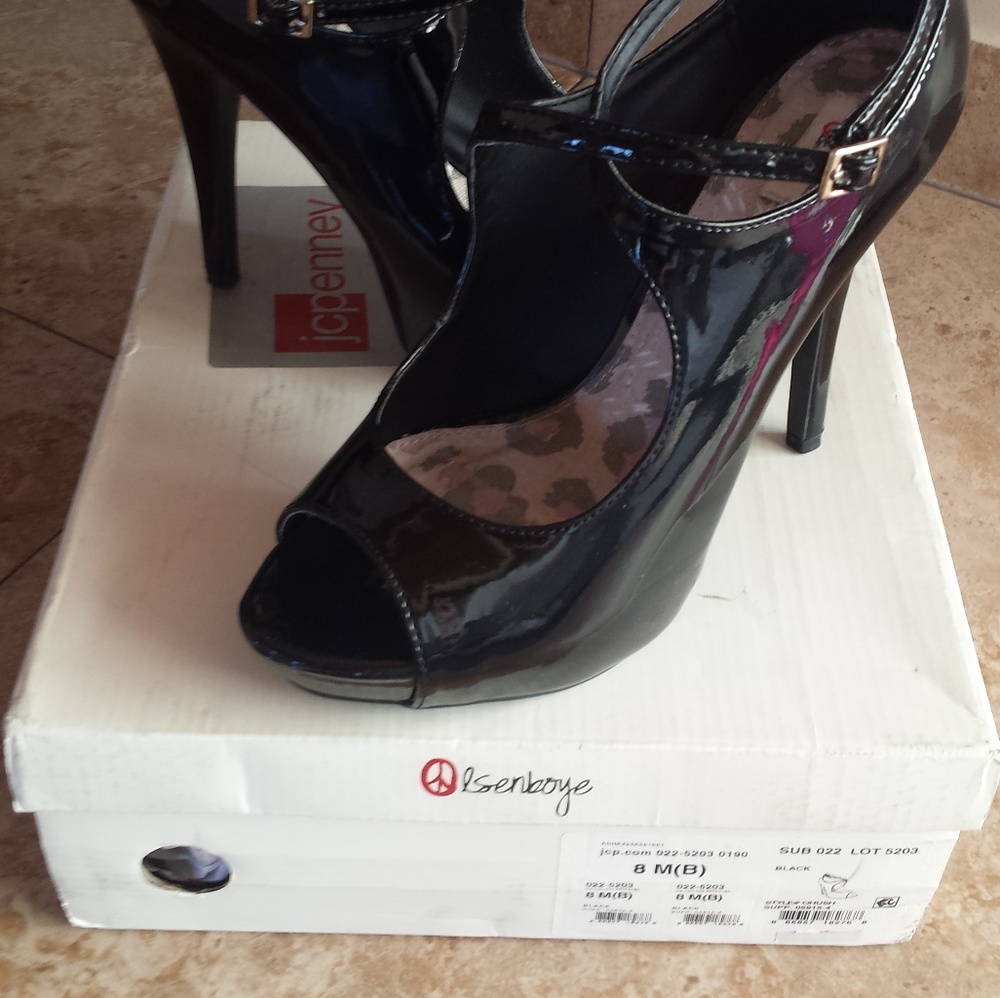 Black heels